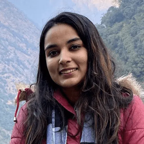 Lifestyle portrait of Oomnitza employee Riya Sahal